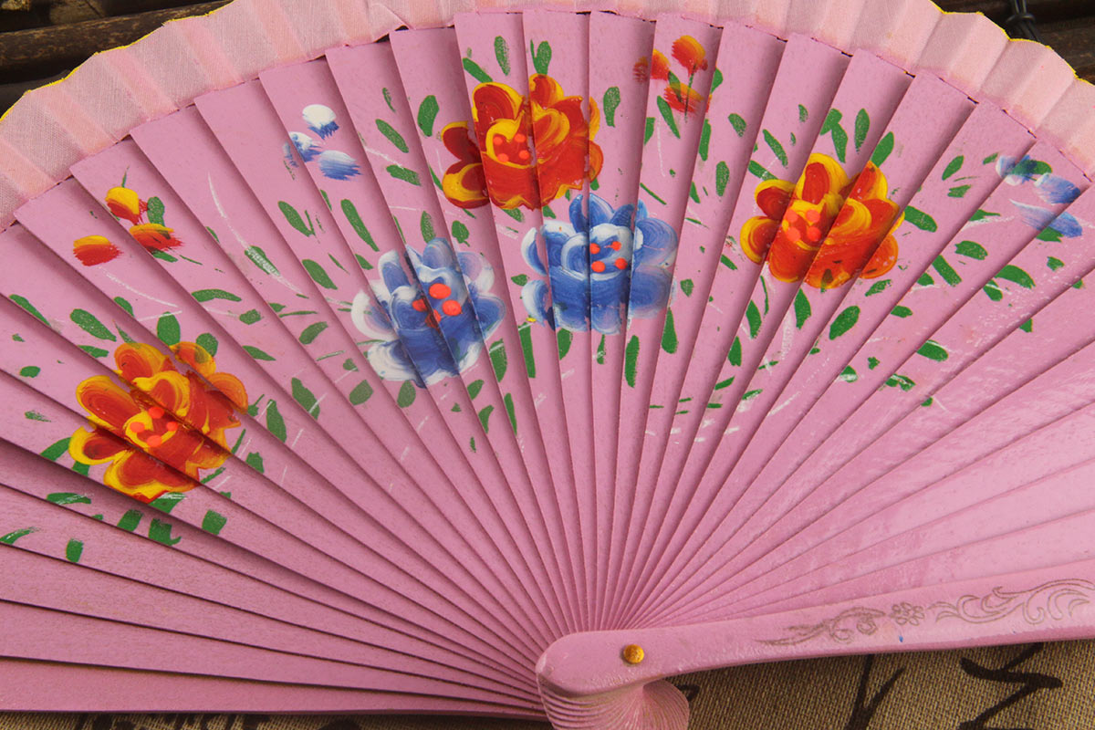 Pink Hand Painted Five Chinese Flowering Crabapple Spanish Wood Fan (3)