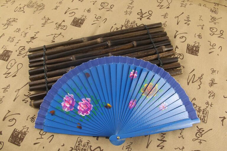 Spanish Double Sided Chinese Flowering Crabapple Navy Blue Hand Painted Fan (5)