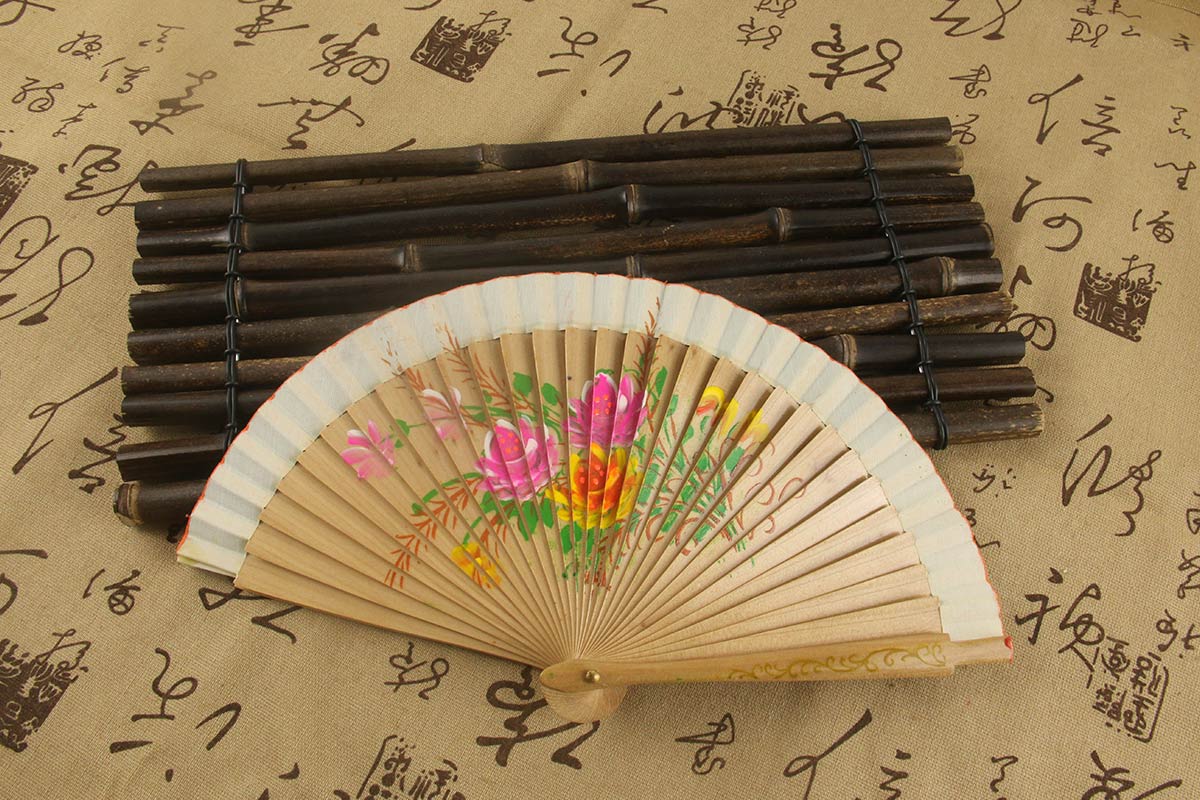 Spanish Wood Color Rhododendron Handheld Fan (3)