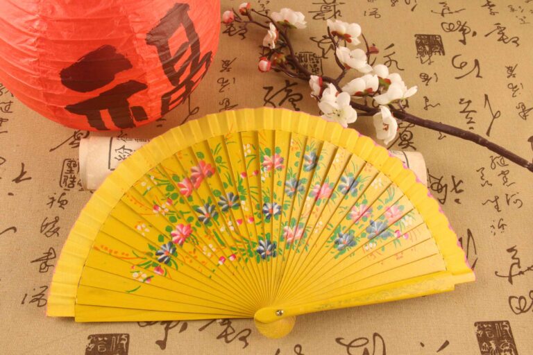Traditional Folding Fan
