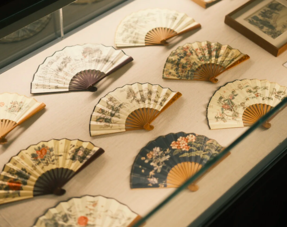 Collecting Folding Fans